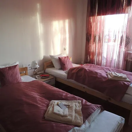 Kivilinna Homestay * Lohkva